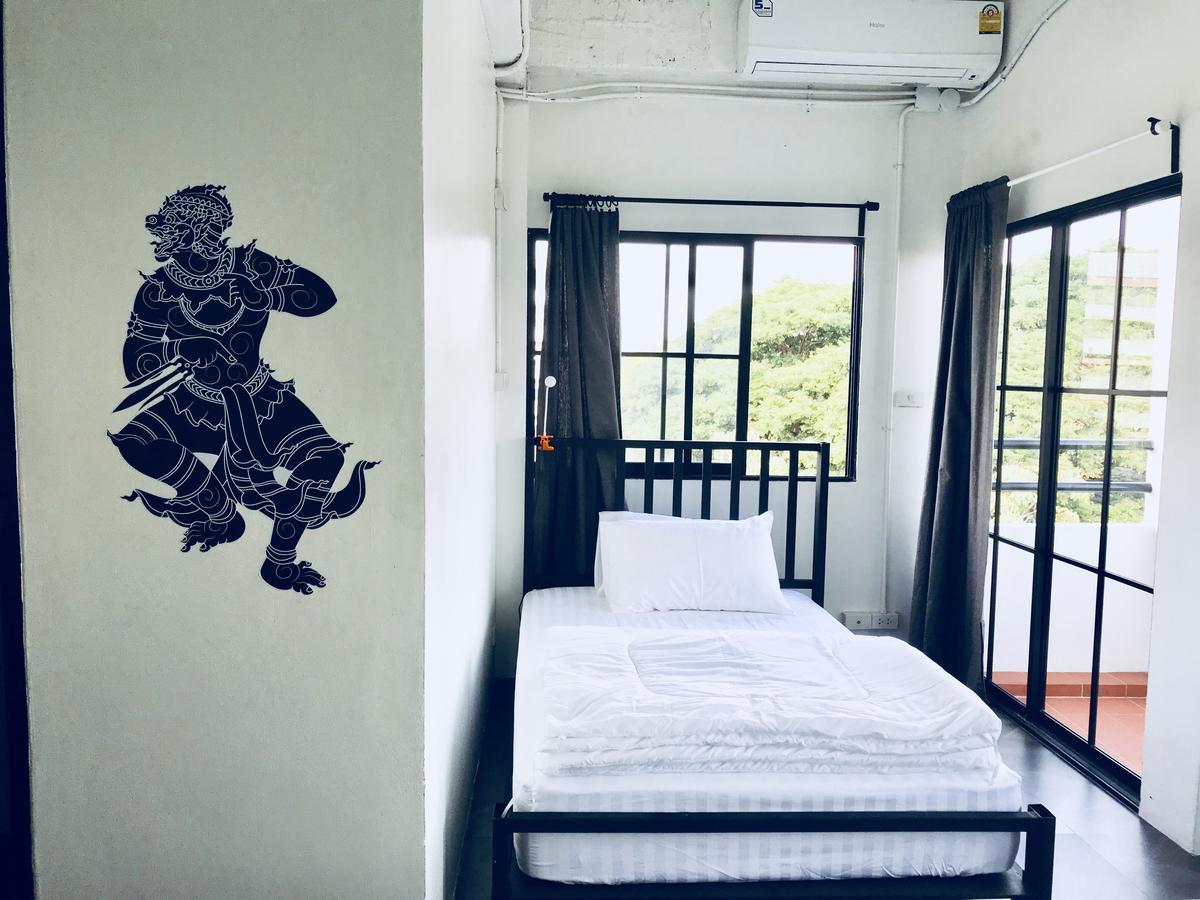 Niitra Hostel Ban Khlong Nang Li Exterior foto